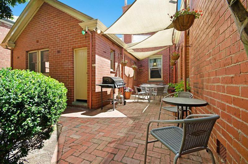 Gatehouse On Ryrie Bed and Breakfast Geelong Buitenkant foto