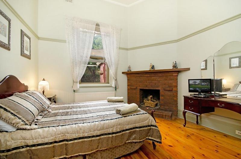 Gatehouse On Ryrie Bed and Breakfast Geelong Buitenkant foto